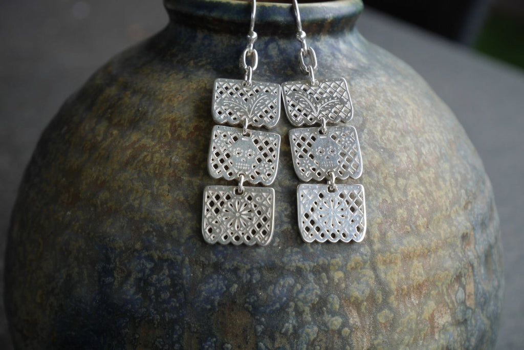 AnimazulTenamatzliTenamatzli Orfebres - Silver Papel Picado Earrings